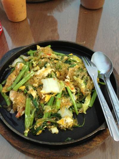 ร้านอาหาร ใหญ่สุกี้กระทะร้อน