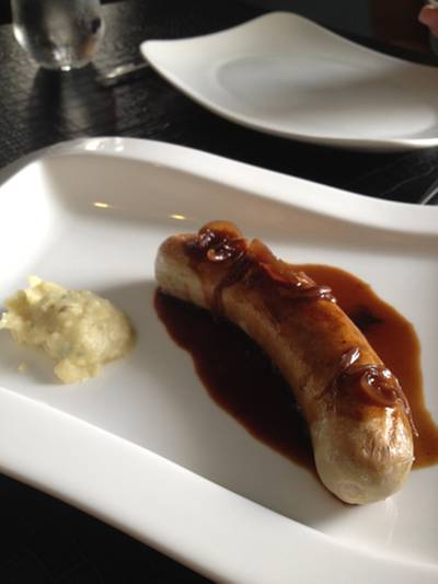 ร้านอาหาร The Bar & The Restaurant