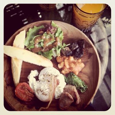 English Breakfast with Orange Juice ที่ ร้านอาหาร Gastro 1/6 RMA