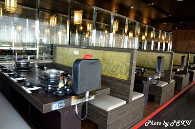 ร้านอาหาร Hajime Robot Restaurant