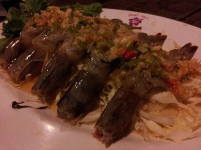 กุ้งแช่น้ำปลา  ที่ ร้านอาหาร ส้มตำชบา Somtam Chaba