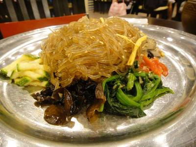 ฉับเช ที่ ร้านอาหาร Nolboo Hangari BBQ Korea