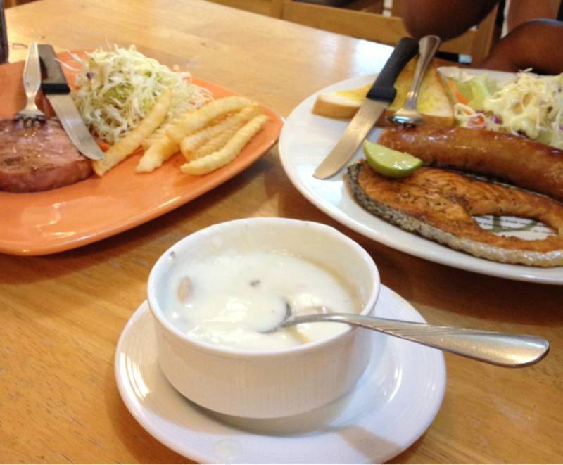 สเต็กหลากหลาย คุณภาพเกินราคา ที่ ร้านอาหาร Bkk Grill Radprakhao