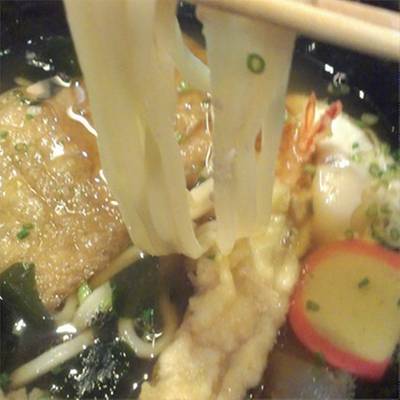 เส้นก้นุ่มอร่อยๆ ที่ ร้านอาหาร Kazokutei Japanese Udon & Soba Central พระราม 3