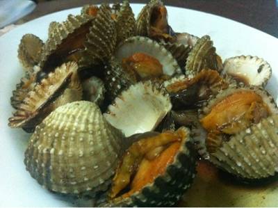 ร้านอาหาร ตี๋กระเพาะปลา (สะพานสอง)