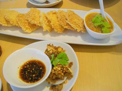 ขนมจุ้ยก๋วย ข้าวตังหน้าตั้ง ที่ ร้านอาหาร MY CAFE Nonthaburi