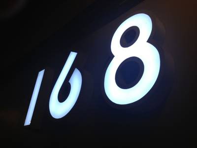 ร้านอาหาร Club 168
