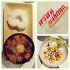 รสชาติจัดจ้าน อร่อย แต่อาจจะเผ็ดไปหน่อยสำหรับคนไม่ชอบรสจัด ราคาไม่แพง :] ที่ ร้านอาหาร สวัสดีบางกอก