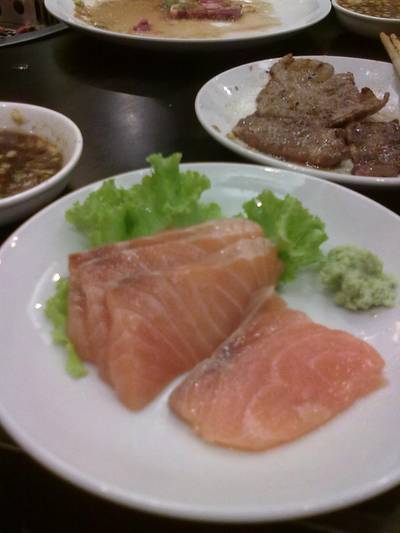 ไดจัง ที่ ร้านอาหาร Daichan Giants ยากินิกึ ไดจัง