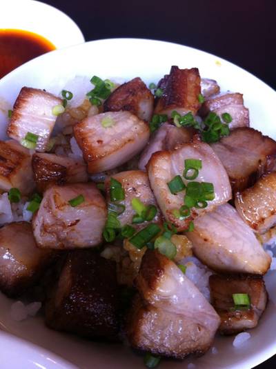ข้าวหมูชาชูหอมอร่อย ที่ ร้านอาหาร Setagaya - Ramen Champion