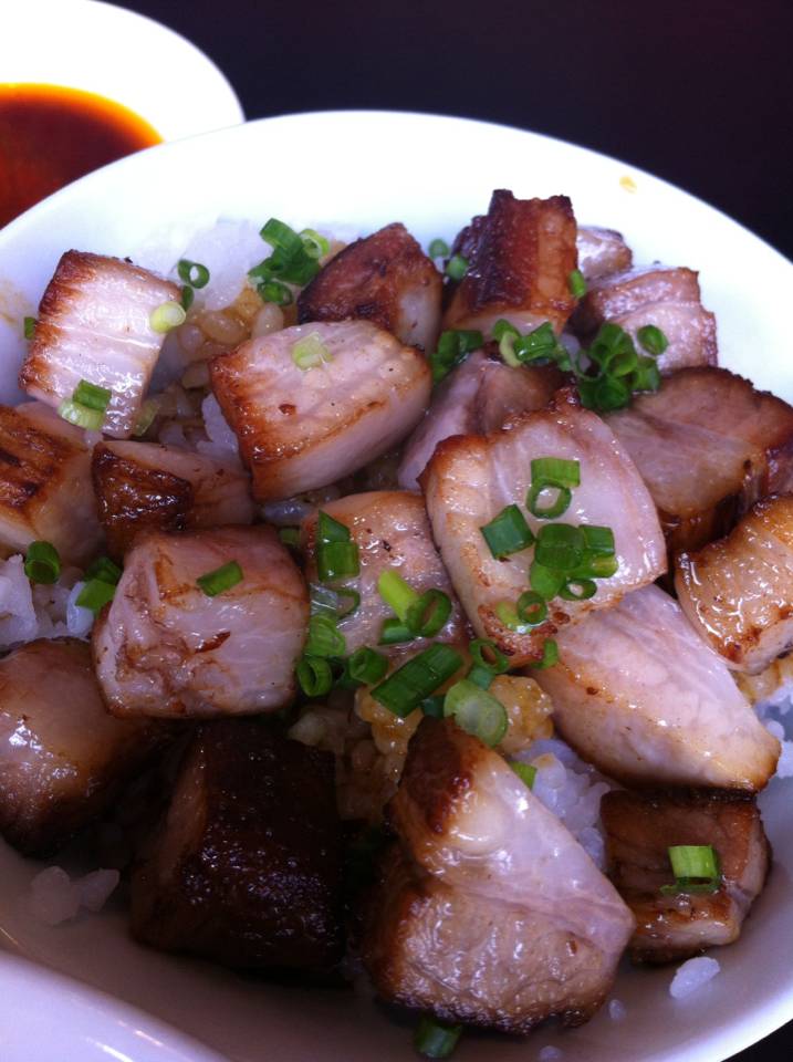 ข้าวหมูชาชูหอมอร่อย ที่ ร้านอาหาร Setagaya - Ramen Champion