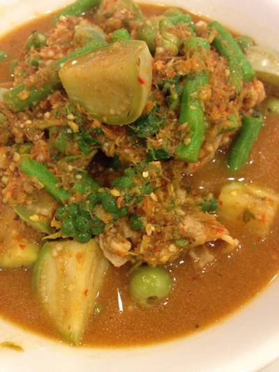 ร้านอาหาร ไก่ทอง (ก๊ำไก๊ ไก่ทอง)