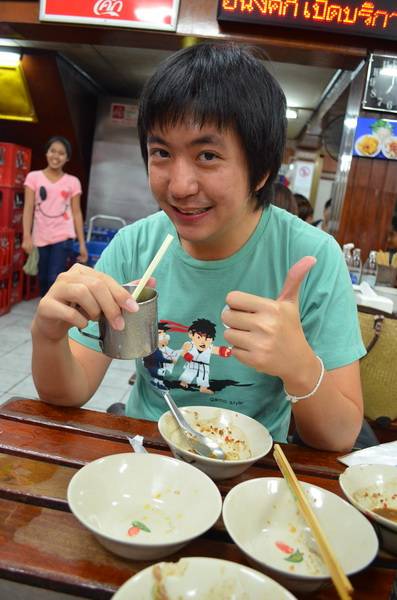อร่ิิอยๆ~ ที่ ร้านอาหาร อนงค์ ก๋วยเตี๋ยวเรือ