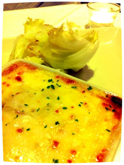 ร้านอาหาร Greyhound Café - J Avenue