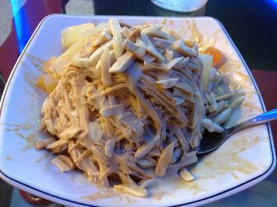 Huck Ice Cream (สาขาหลังแฟรี่พลาซ่า) ที่ ร้านอาหาร Huck Ice Cream หลังมอ