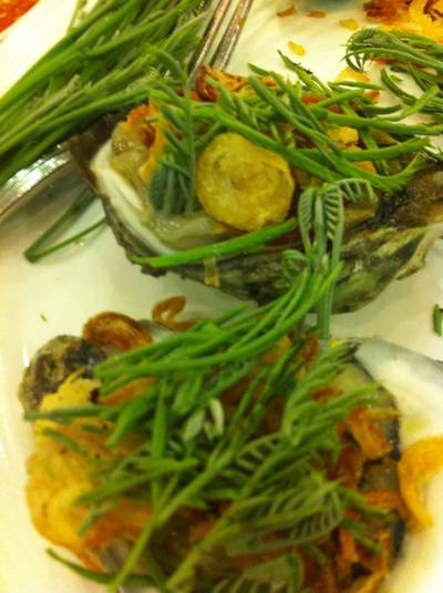 หอยนางรม ที่ ร้านอาหาร Bon Vivant (บอง วีวอง)