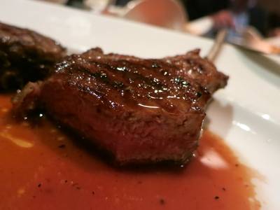 ร้านอาหาร Fireplace Grill