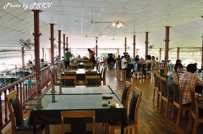 ร้านอาหาร สวนอาหารสมพงศ์ เลียบทางด่วนรามอินทรา-อาจณรงค์