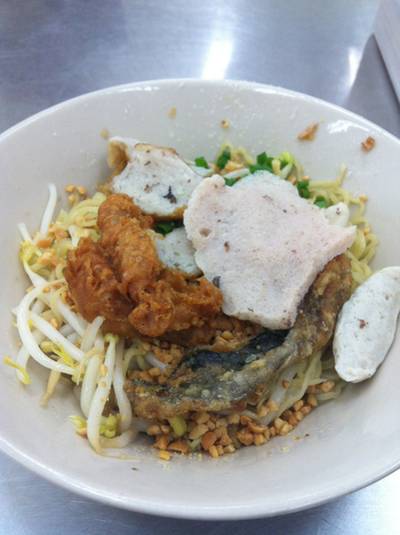 บะหมี่แห้ง  ที่ ร้านอาหาร ก๋วยเตี๋ยว 22