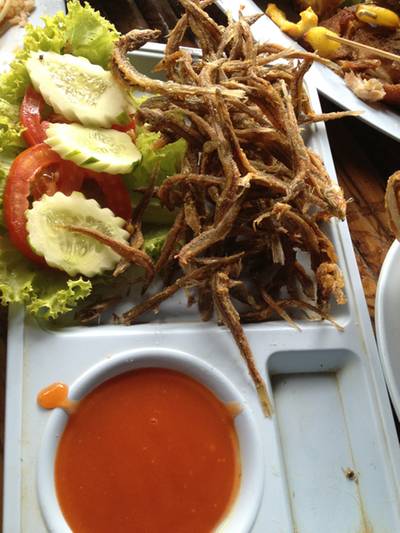 ปลารากกล้วย ที่ ร้านอาหาร ครัวบ้านไทร