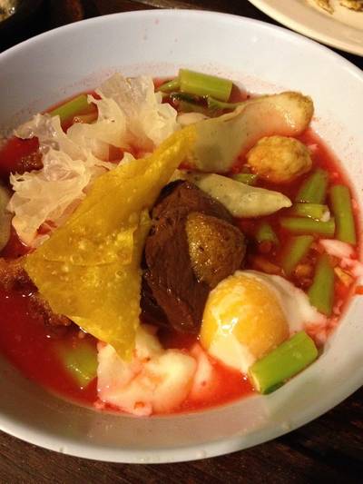 ร้านอาหาร เหล่ากุ้ย บะหมี่อัศวิน