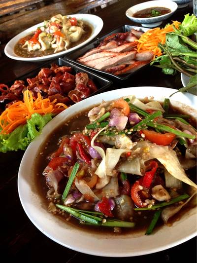 ร้านอาหาร ส้มตำหลวงพระบาง