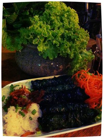 ร้านอาหาร ญีญวณ