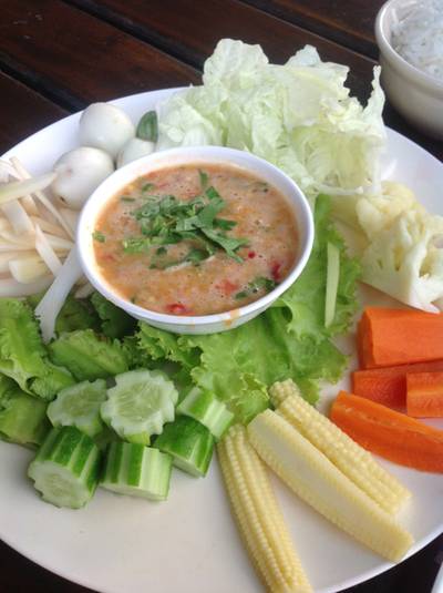 ร้านอาหาร ริมผา ลาภิน