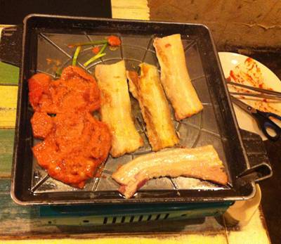 หมูย่างสไตล์เกาหลี ที่ ร้านอาหาร Jang Teo Korean Restaurant หมูย่างสไตล์เกาหลี ที่ ร้านอาหาร Jang Teo Korean Restaurant