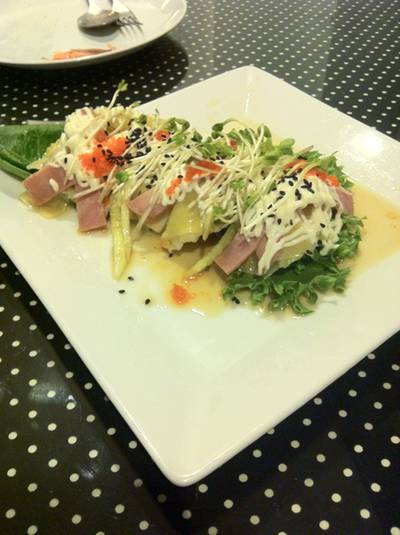 ร้านอาหาร HAP de NOUS cafe Pattanakarn road