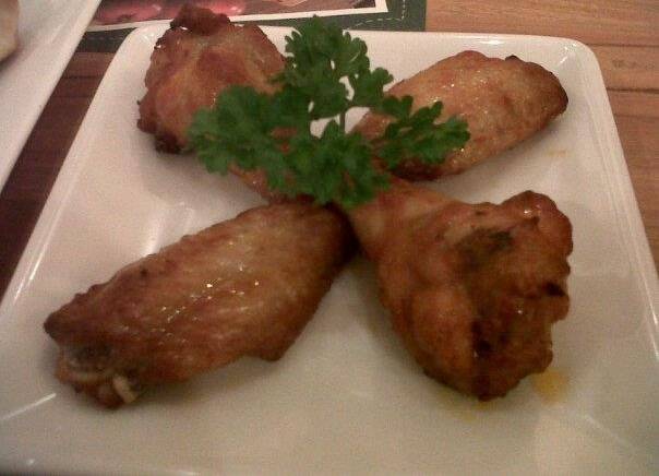 กุ๊กๆ ..!!  ที่ ร้านอาหาร อยากเล่า