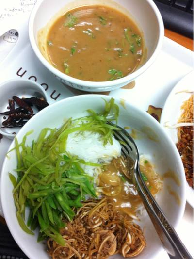 ร้านอาหาร ขนมจีนบ้านผู้การ