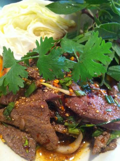 ร้านอาหาร จัดจ้าน ไก่บ้านย่างเขาสวนกวาง