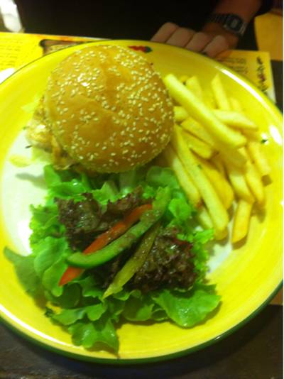 ร้านอาหาร Piri Piri The Emporium