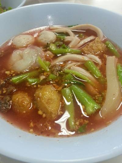 ร้านอาหาร ล้งเล้ง 