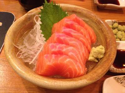 Shori Salmon Sashimi  ที่ ร้านอาหาร Shori Sushi House