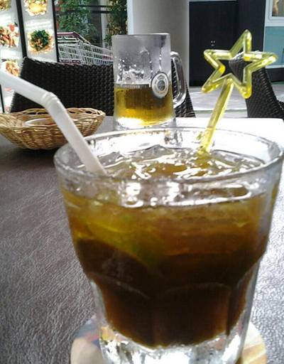 apple mojito ที่ ร้านอาหาร Crystal Café apple mojito ที่ ร้านอาหาร Crystal Café