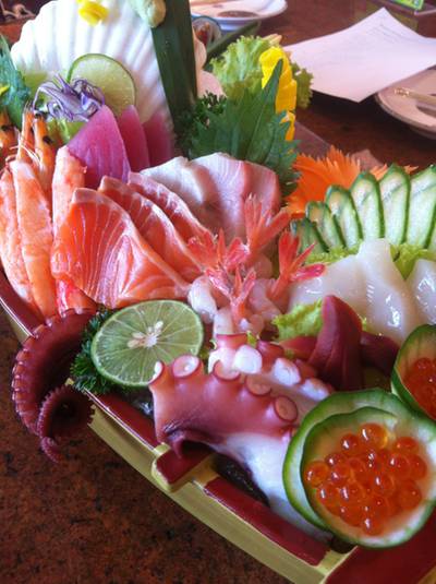 สดๆทั้งน้านเลย ที่ ร้านอาหาร Sukishi Charcoal Grill Central Rama 9