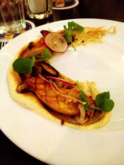 ร้านอาหาร The Aston Gastro Bar