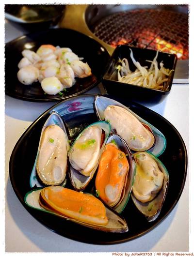 หอยแมลงภู่นิวซีแลนด์ครับ จัดมาแต่ตัวเป้งๆ ไม่มีกั๊ก ที่ ร้านอาหาร Sumi Sumi Grand Crystal Park
