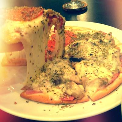 ร้านอาหาร Crystal Café