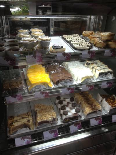 ร้านอาหาร บ้านก้ามปู ทรอปิคอล คาเฟ่