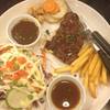 สเต็กเนื้อพริกไทยดำ ที่ ร้านอาหาร Maithai restuarant