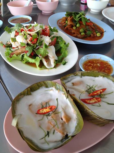 ร้านอาหาร ร้านลมโชย (ถนนเทพารักษ์)