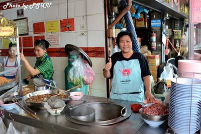 ร้านอาหาร เชลล์โภชนา บ่อนไก่
