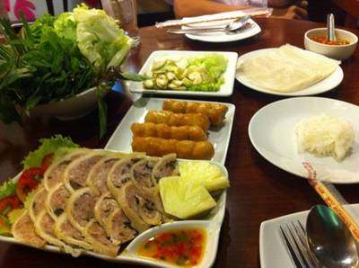 ชอบมาก ที่ ร้านอาหาร V.T. วีที แหนมเนือง เชียงใหม่