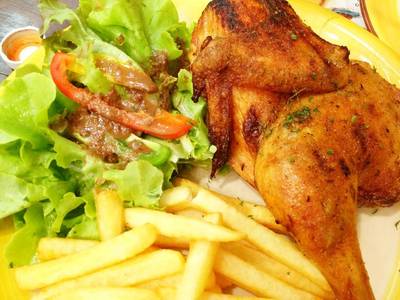 ไก่ย่าง Cajun Spice ครึ่งตัว ที่ ร้านอาหาร Piri Piri The Emporium