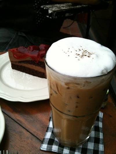 Ice Cappucino (95 บาท) ที่ ร้านอาหาร PH1B Coffee Bar