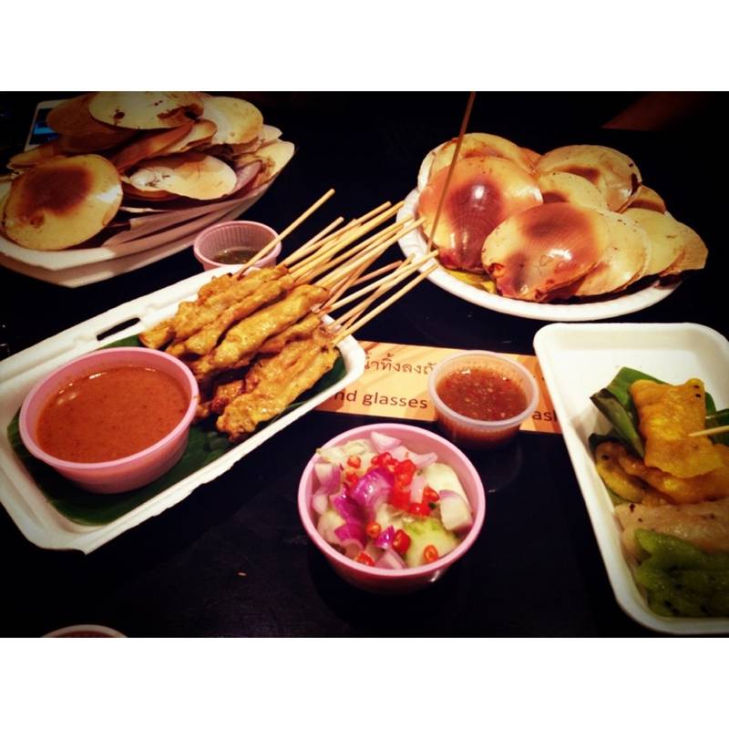 ร้านอาหาร ชานชาลา อัมพวา