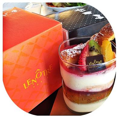 vanilla panna cotta :) ที่ ร้านอาหาร Lenotre Siam Paragon